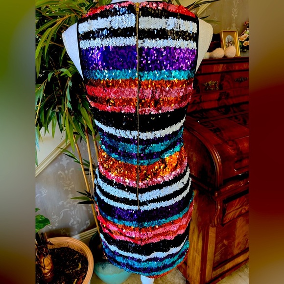 M2 by Mocha Apparel ladies sequin dress V-neck large excellent condition lined - Picture 5 of 13